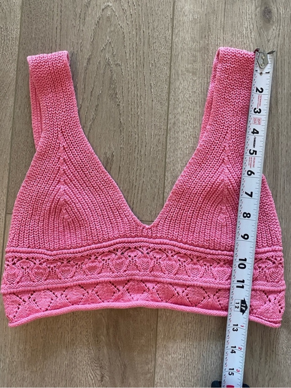🌞3️⃣ Crop Top Tank Bundle (M) Pink Knit, Aqua Embroidered Lemons, +Black Aritzia - Picture 4 of 14